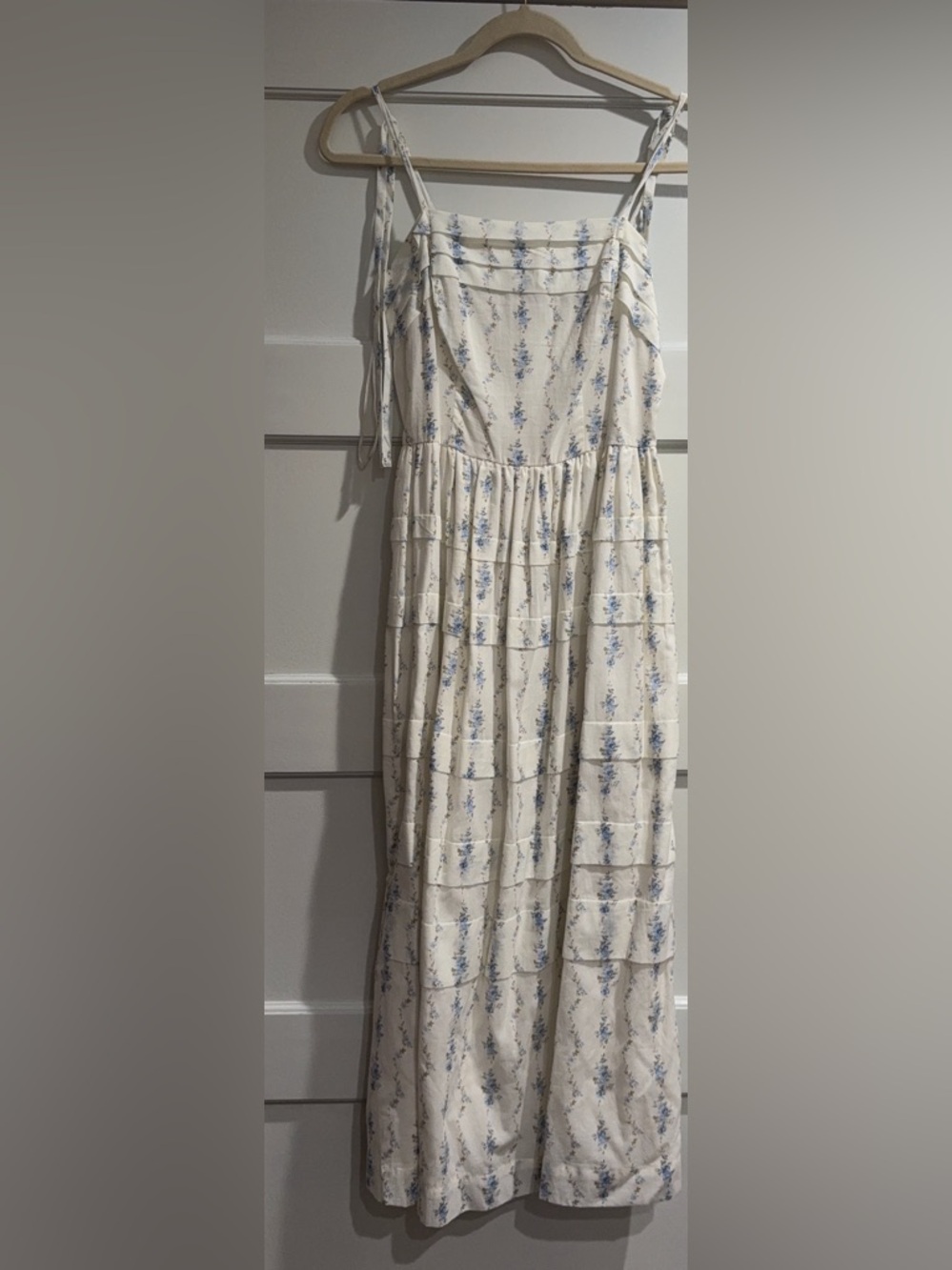 AND NOW THIS XS White floral Midi Dress NWT